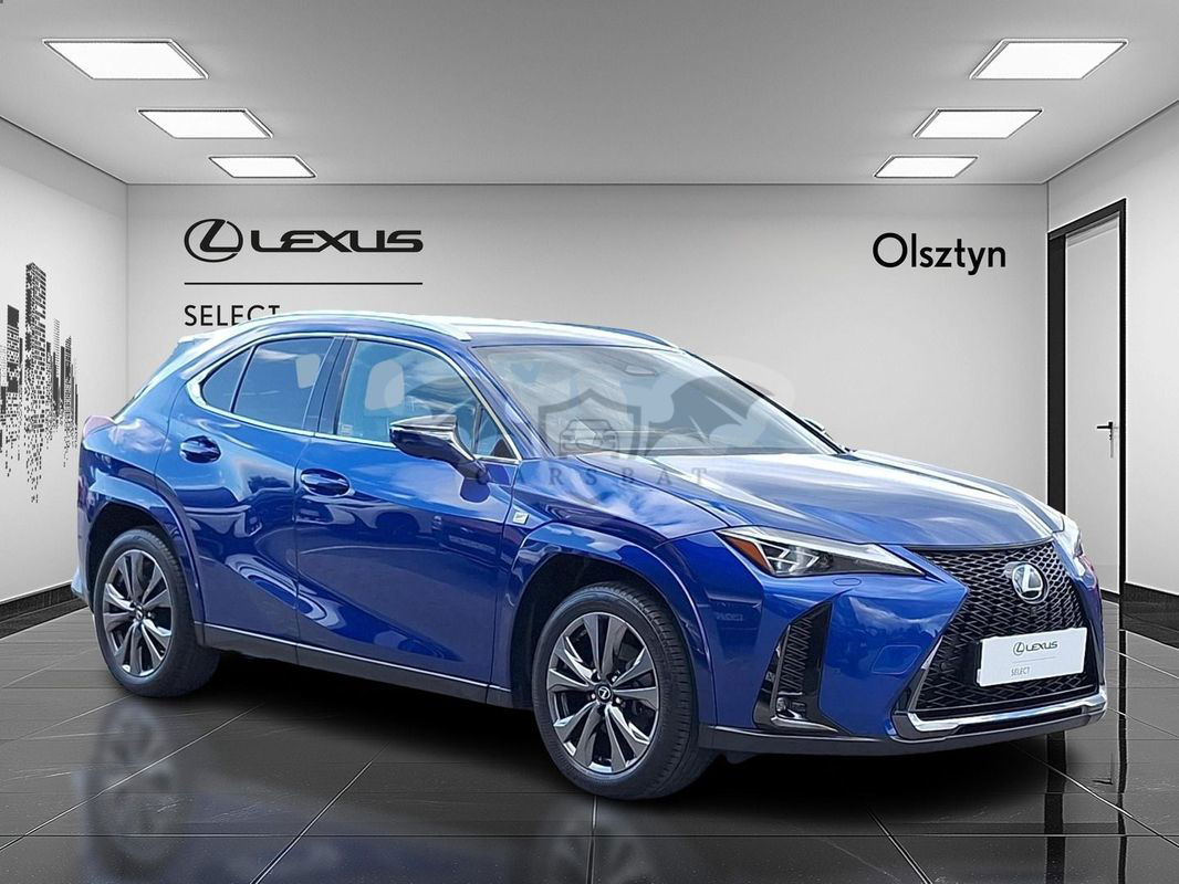 Lexus UX 2024