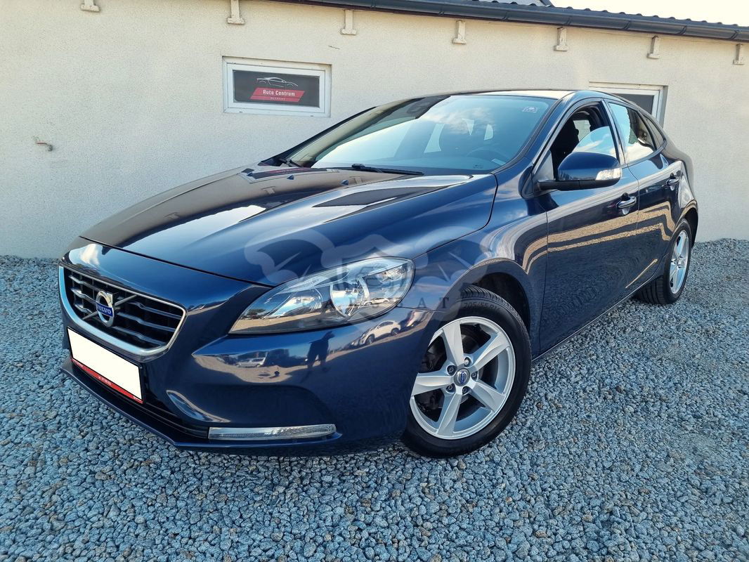 Volvo V40 II 2013