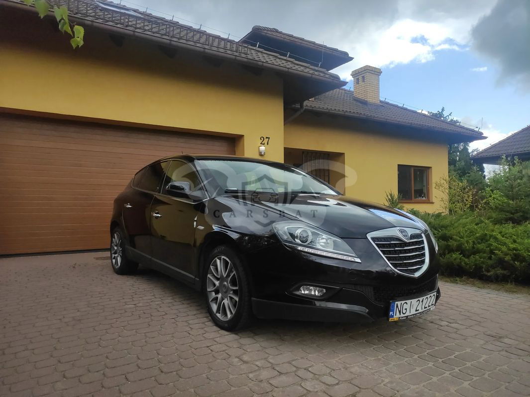 Lancia Delta 2012