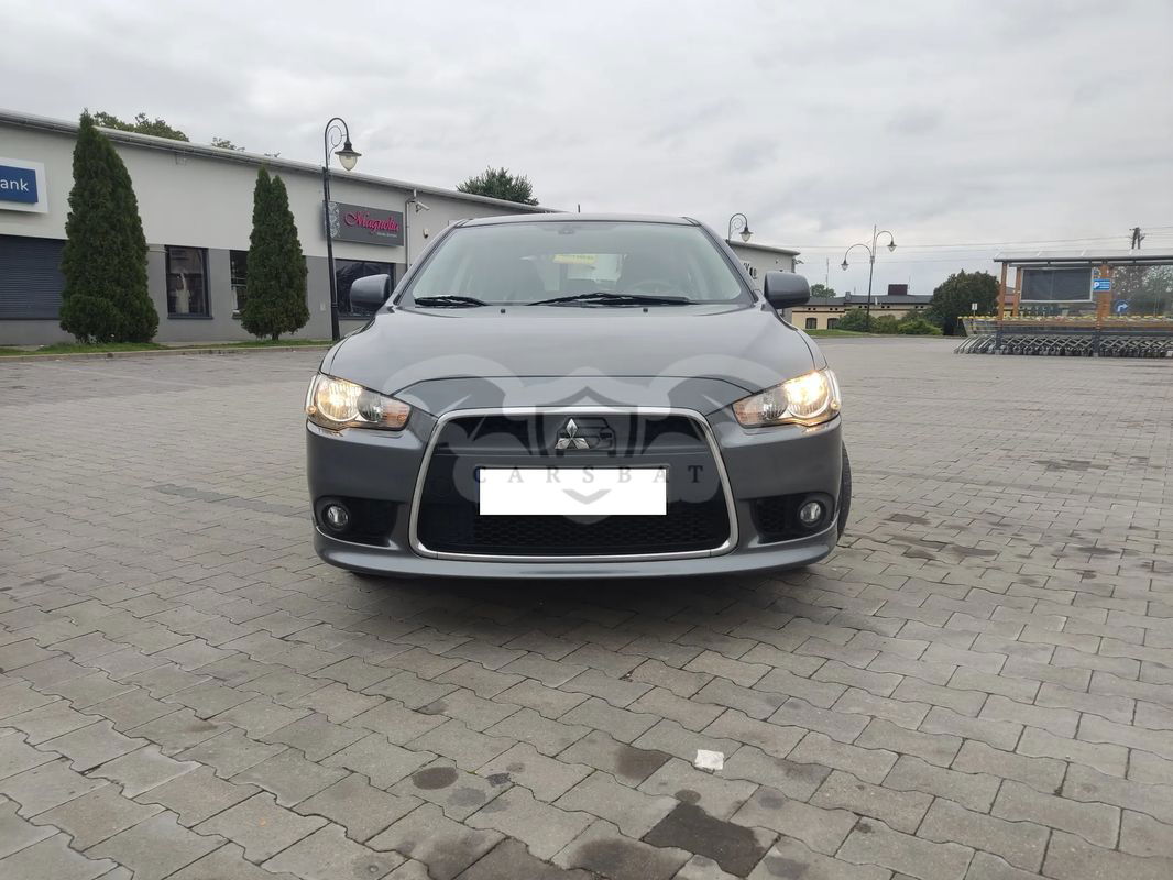 Mitsubishi Lancer IX 1.5 Inform 2010