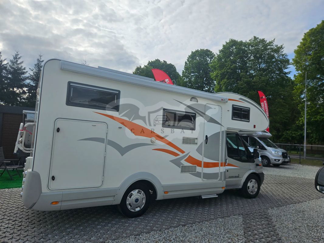 Eura mobil Transit kamper zimowy duzy garaz klima solary 2009