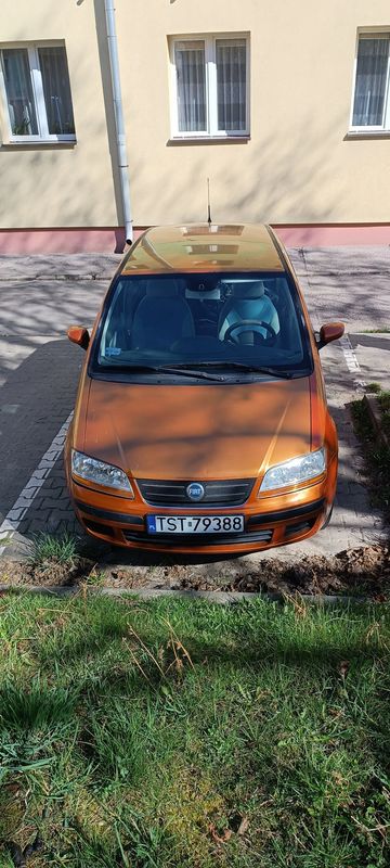 Fiat Idea 1.4 16V Dynamic 2004