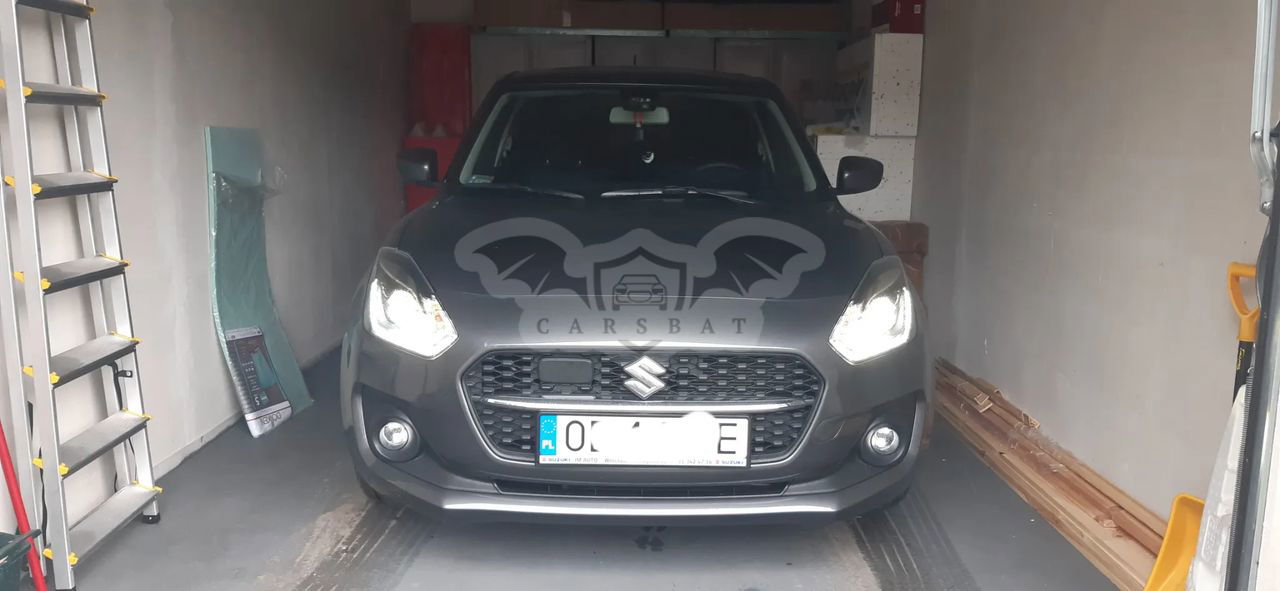 Suzuki Swift VI 1.2 Premium Plus CVT 2021