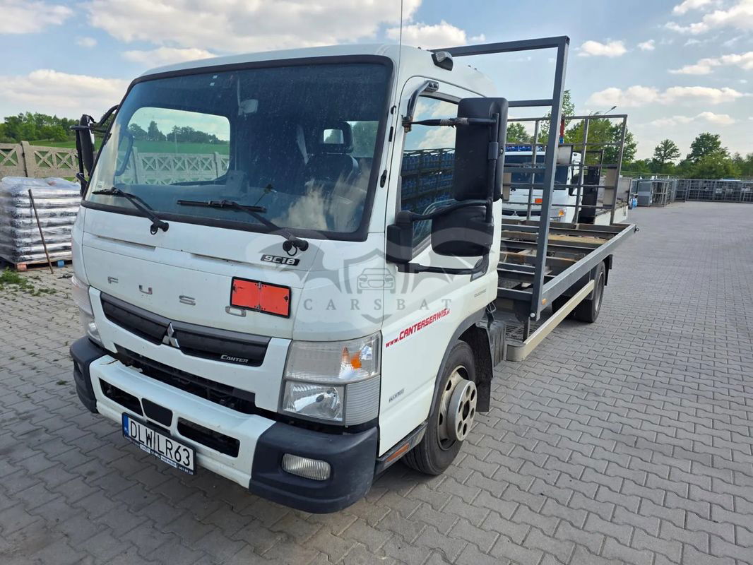 Mitsubishi Fuso Canter 2020