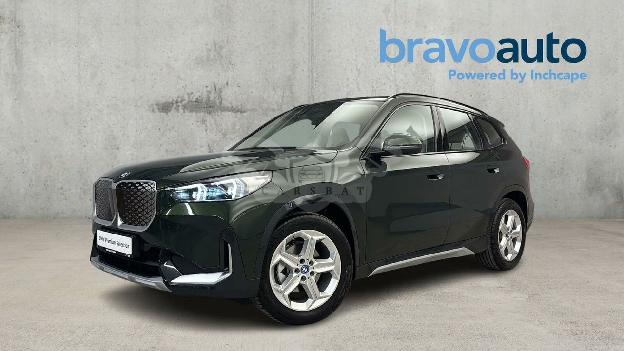 BMW iX1 2025