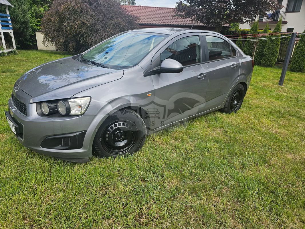 Chevrolet Aveo (Sonic) 1.2 LS 2011