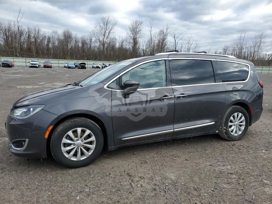 Chrysler Pacifica 2019