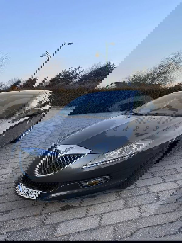 Lancia Delta 1.4 T-Jet Argento 2009