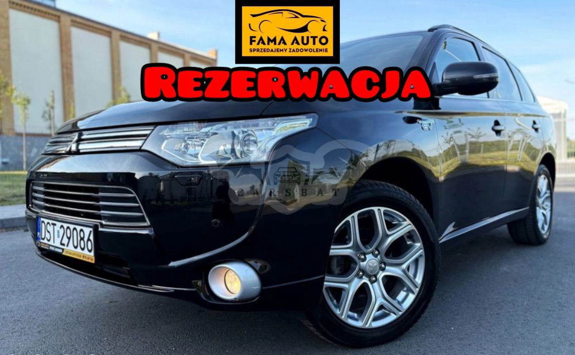 Mitsubishi Outlander III 2.0 4WD Plug-In Hybrid Plus 2013