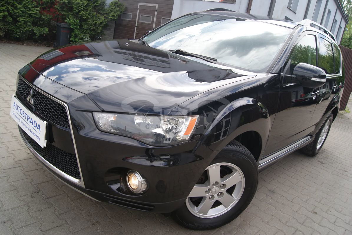 Mitsubishi Outlander II 2.0 Intense + NAVI 2WD EU5 2012