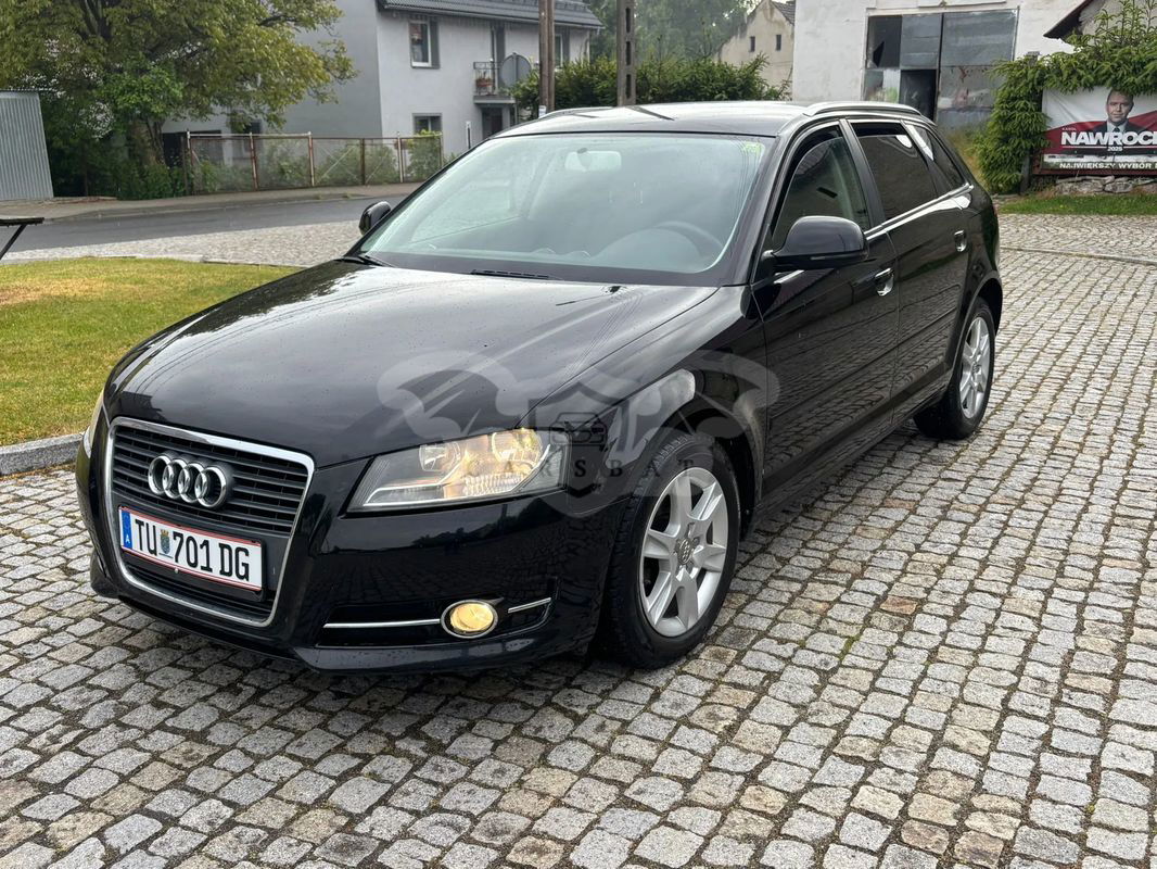 Audi A3 8P 1.6 TDI Sportback Attraction 2009