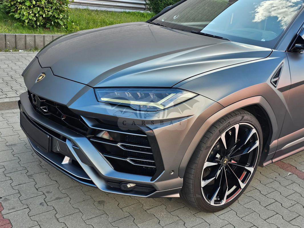 Lamborghini Urus Standard 2019