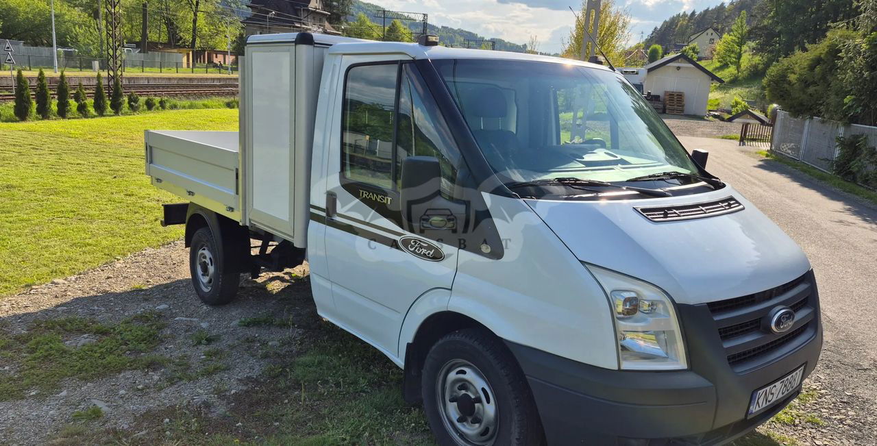 Ford Transit 2010