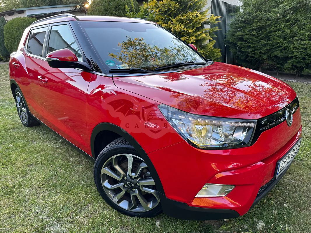 Ssangyong / KG Mobility Tivoli e-XGi 160 2WD Quartz 2015