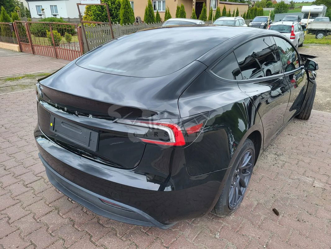 Tesla Model 3 RWD Hinterradantrieb 2023