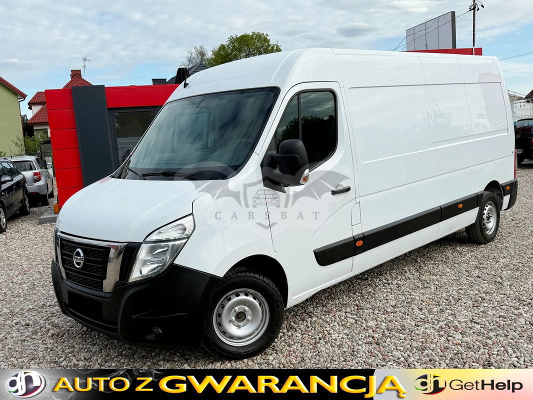 Nissan NV400 2021