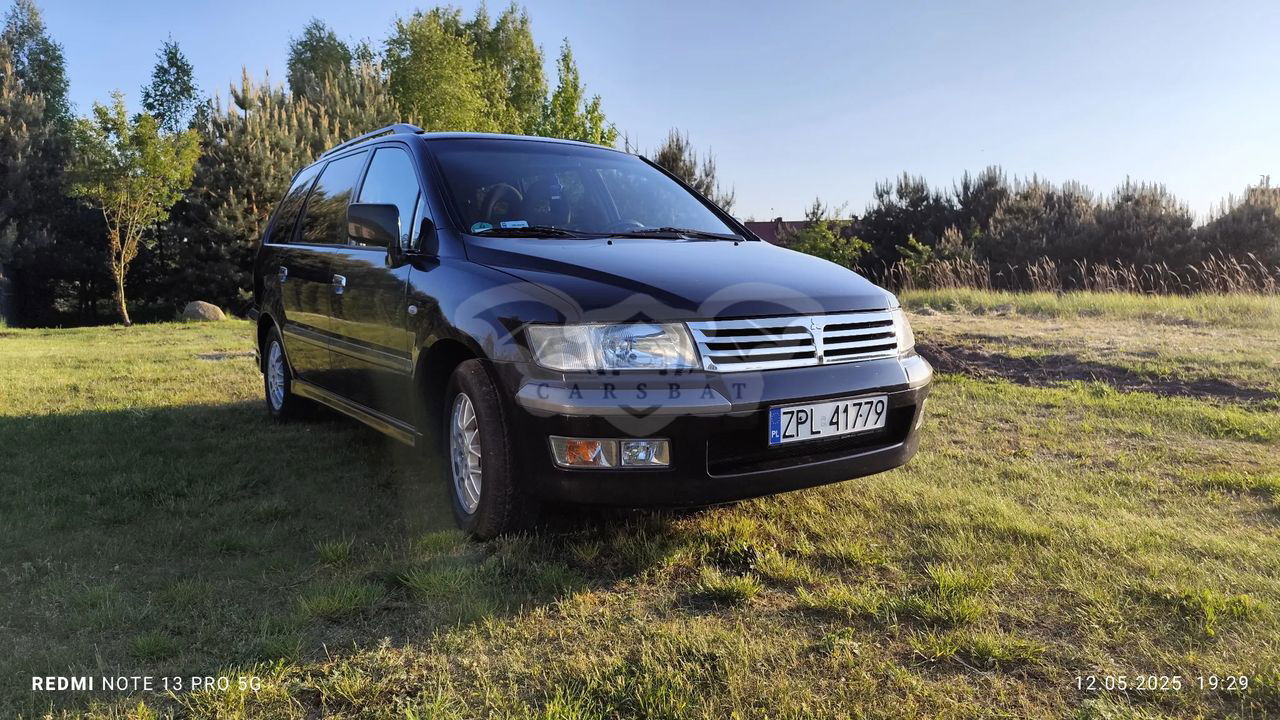 Mitsubishi Space Wagon 2002