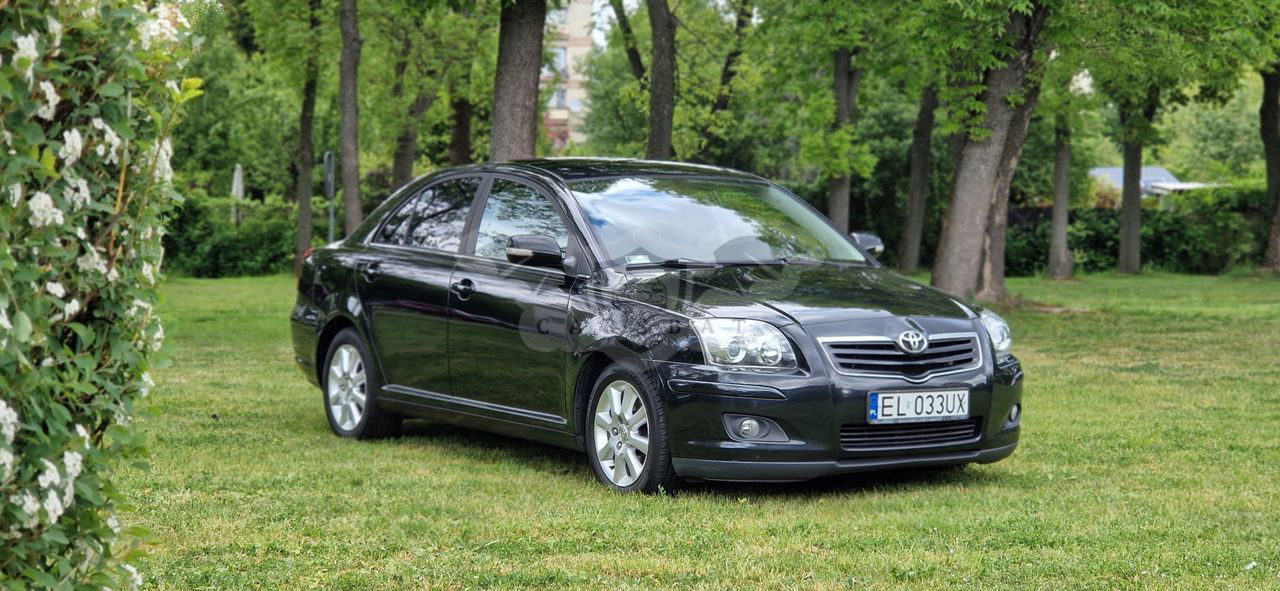 Toyota Avensis II 2.2 D-4D Sol plus 2007