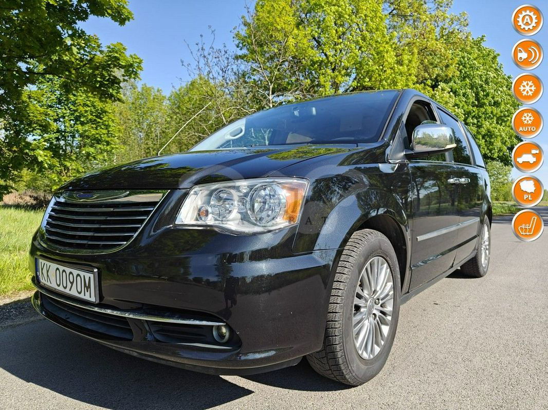Chrysler Town & Country V 2013