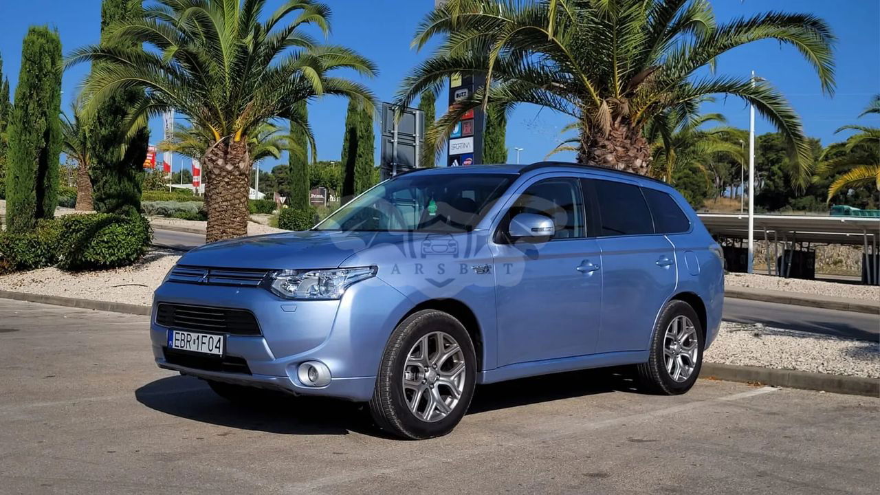 Mitsubishi Outlander III 2014