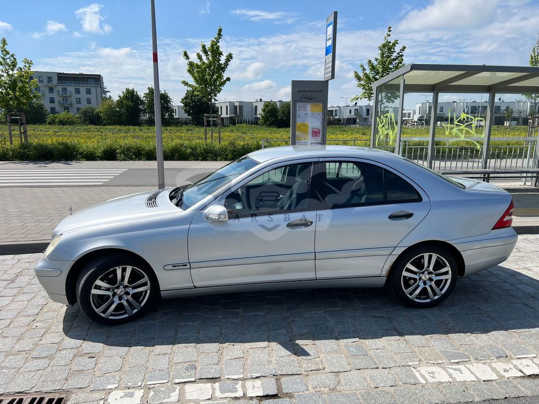 Mercedes-Benz C W203 2003