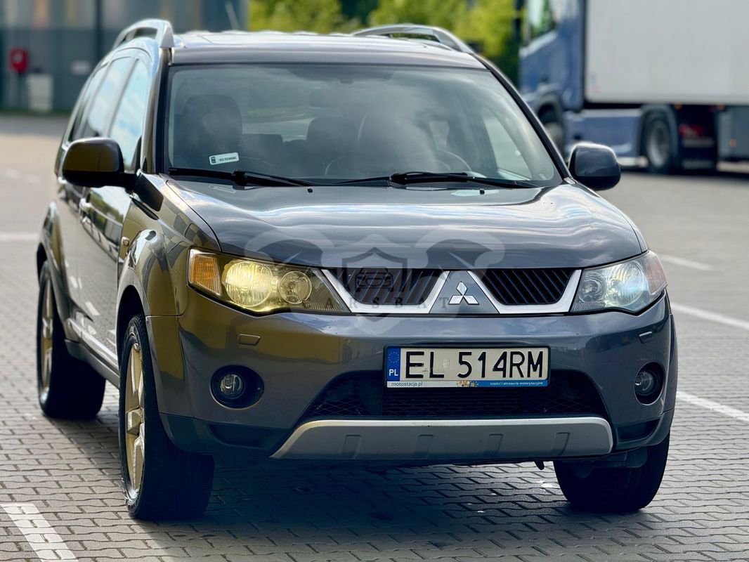 Mitsubishi Outlander II 2.0 DID Intense + SE 2007