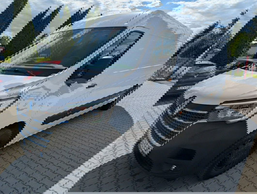 Renault Master 2023