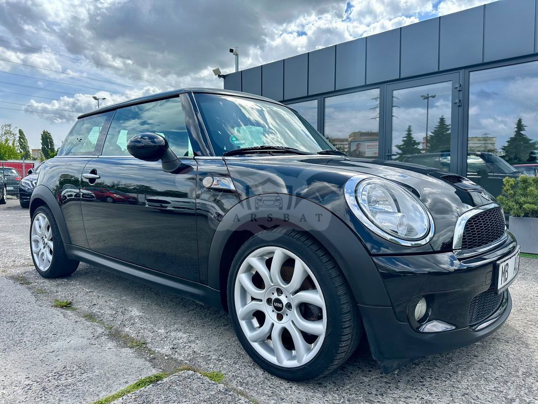 Mini Cooper Coupe 2010