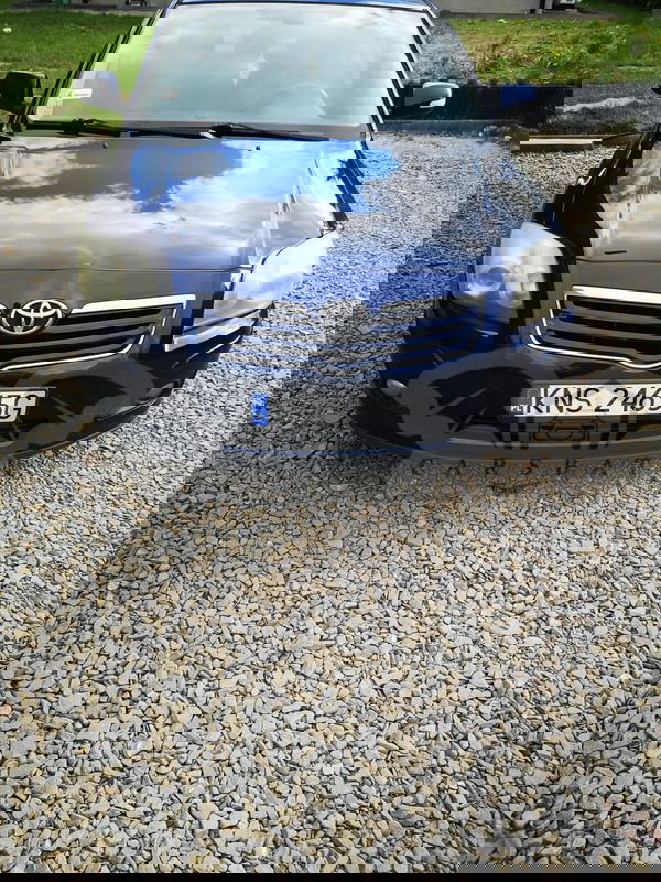 Toyota Avensis II 2.0 D-4D Sol 2007