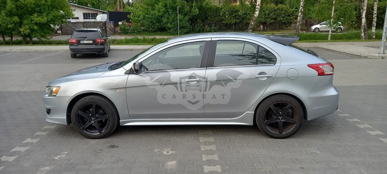 Mitsubishi Lancer VIII 1.8 Inform 2010