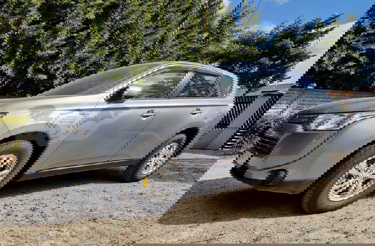 Mitsubishi Outlander III 2014