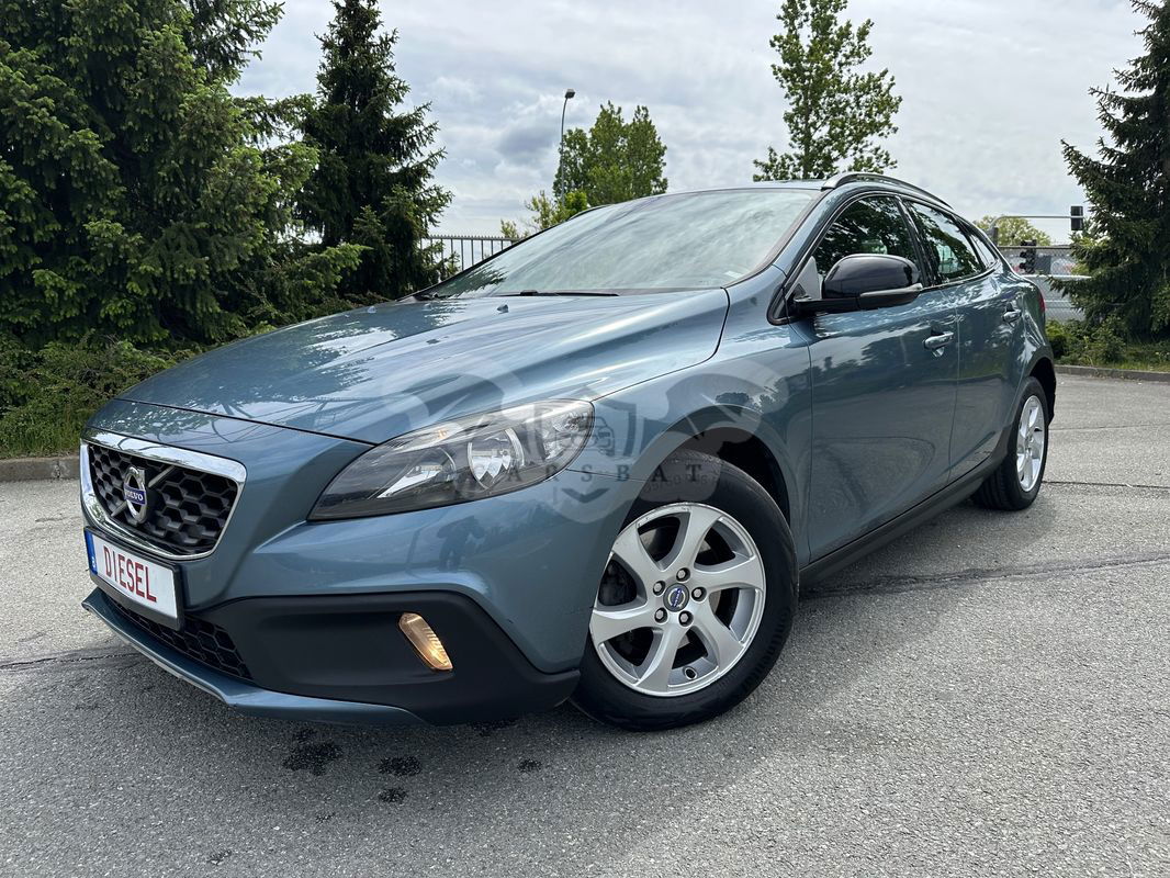 Volvo V40 2014