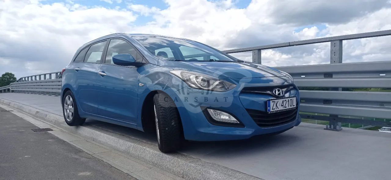 Hyundai i30 II i30cw 1.4 CRDi Trend 2012