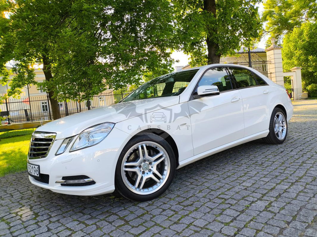 Mercedes-Benz E W212 200 T BlueEFFICIENCY 2011