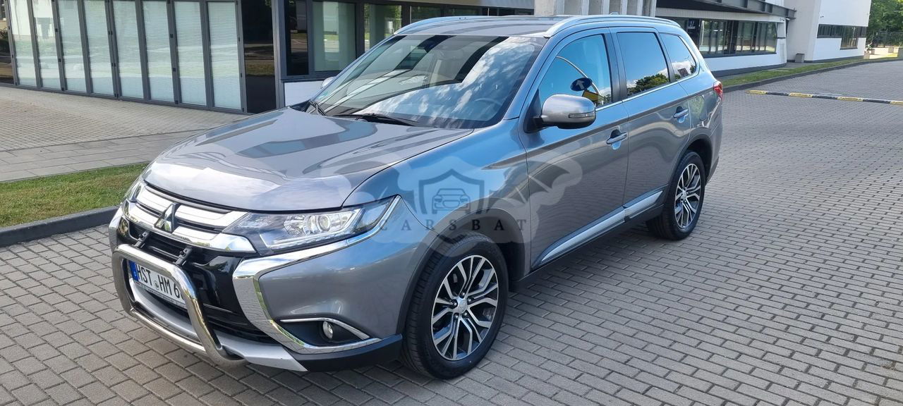 Mitsubishi Outlander III 2.2 DI-D 2WD Plus 2017
