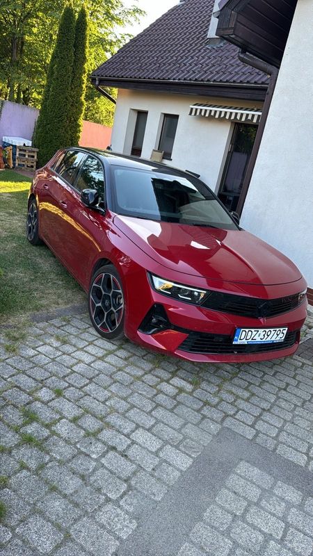 Opel Astra L 2022