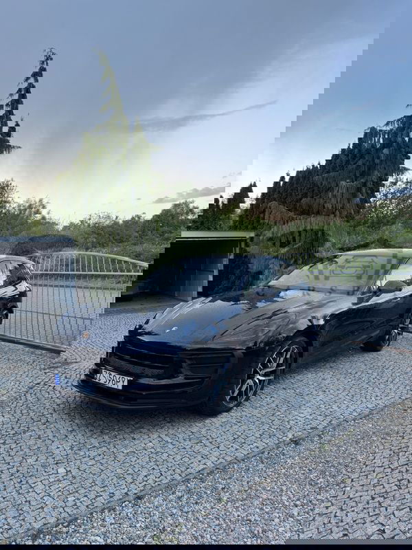 Porsche Macan I Standard 2022