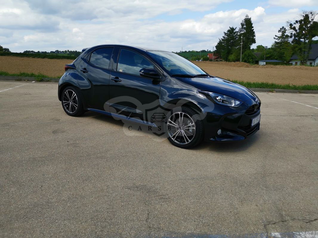 Toyota Yaris IV Hybrid 1.5 Comfort 2023