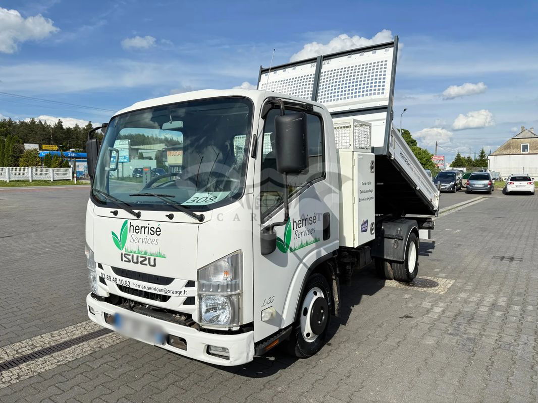 Isuzu M27 2015