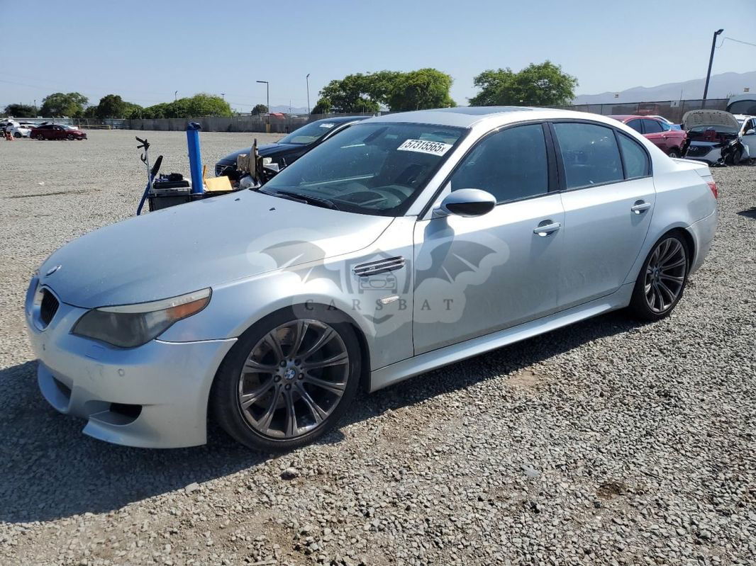 BMW M5 Standard 2006