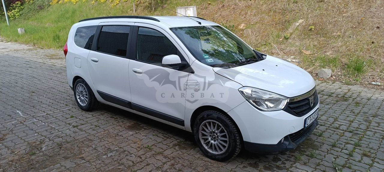Dacia Lodgy 2012