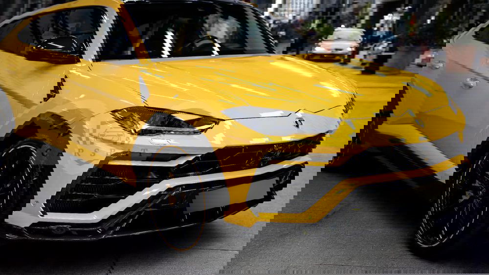 Lamborghini Urus 2021