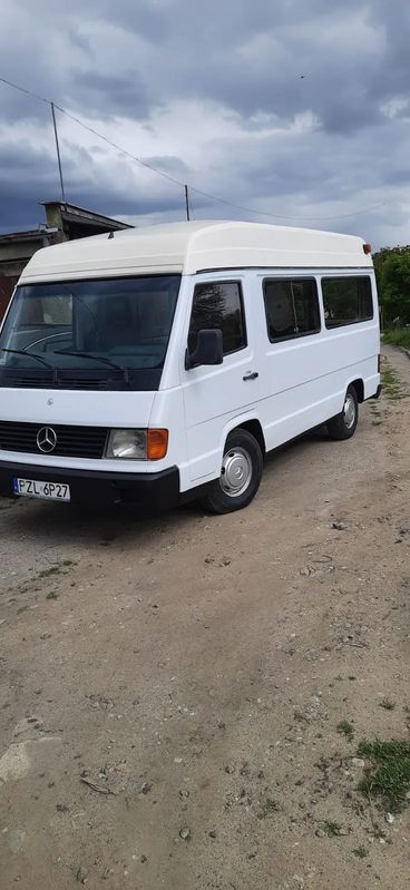 Mercedes-Benz MB 1992