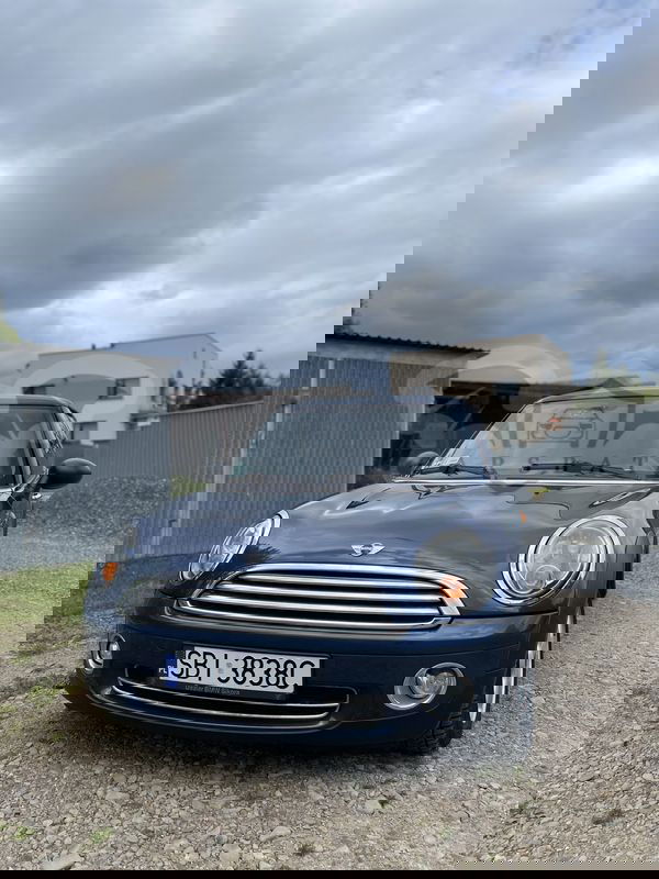 Mini One Standard 2010