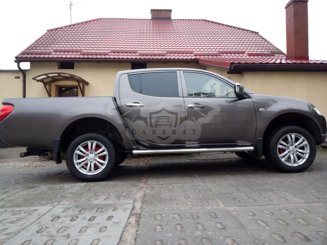 Mitsubishi L200 2011
