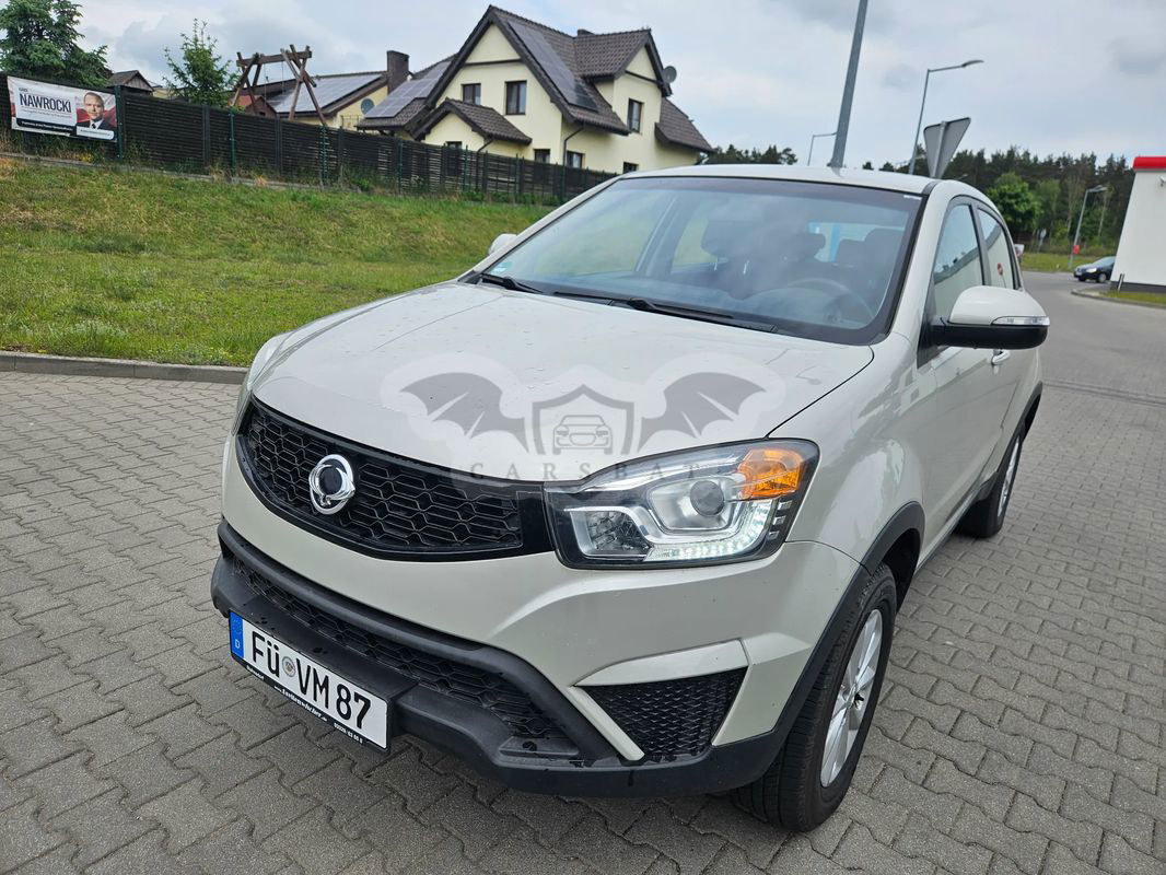 Ssangyong / KG Mobility Korando 2.0 2WD Crystal 2015