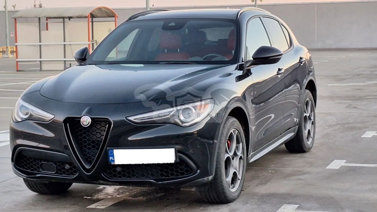 Alfa Romeo Stelvio 2.0 Turbo 16V AT8-Q4 Ti 2021