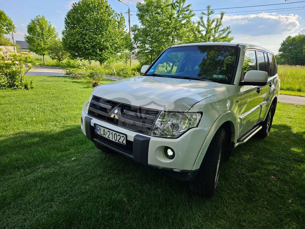 Mitsubishi Pajero IV 2009
