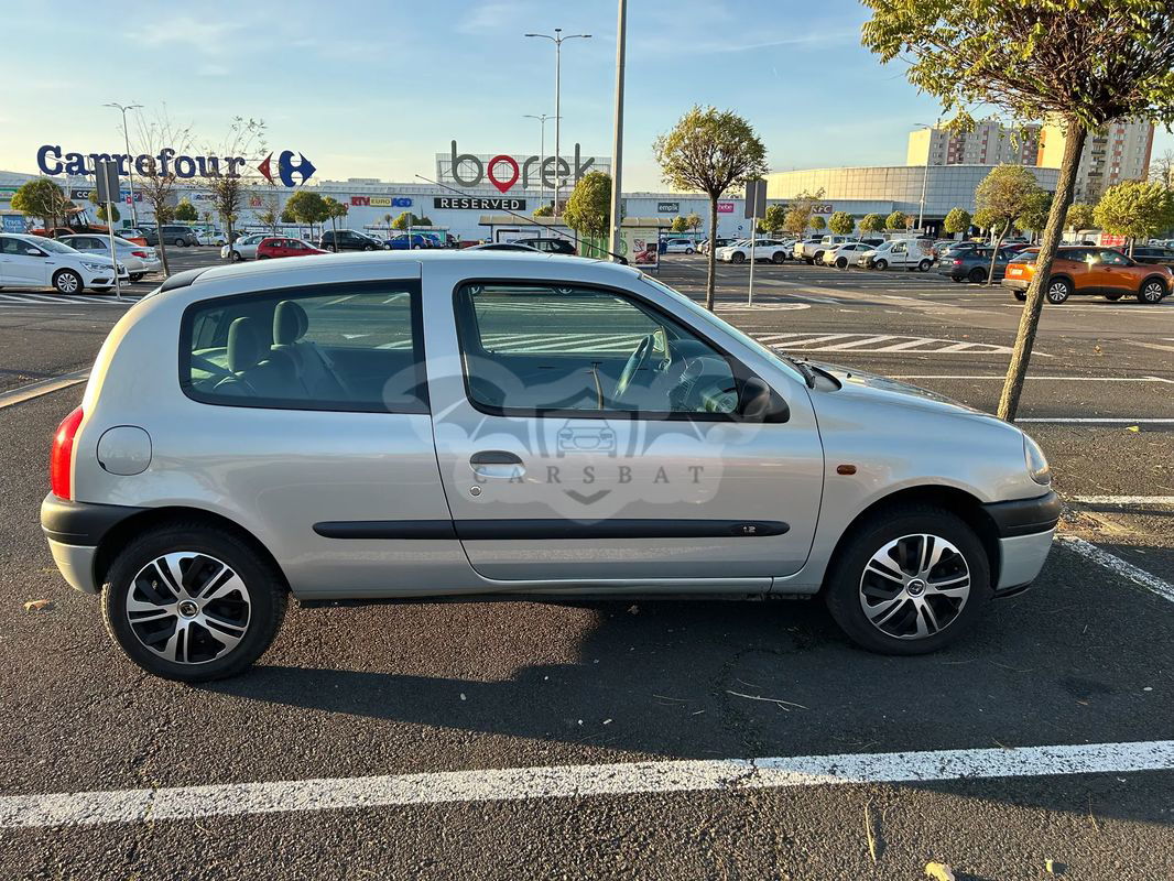 Renault Clio II 1.2 RN 1999