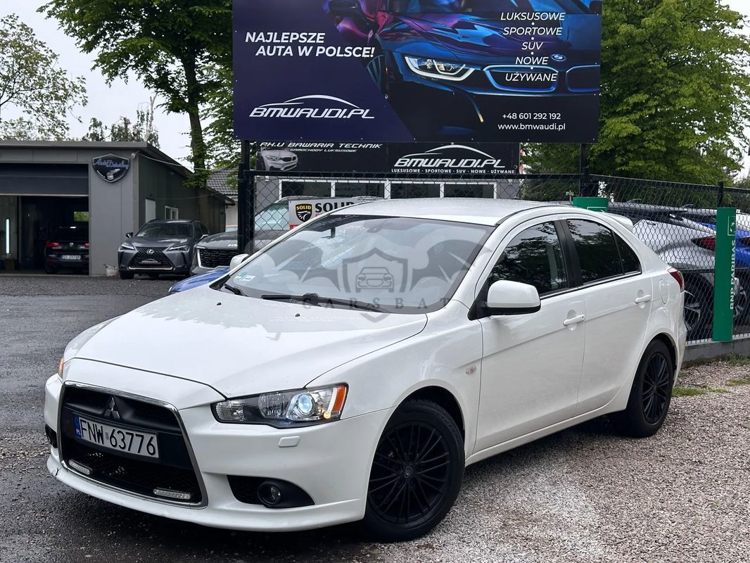 Mitsubishi Lancer IX 1.6 Invite 2010